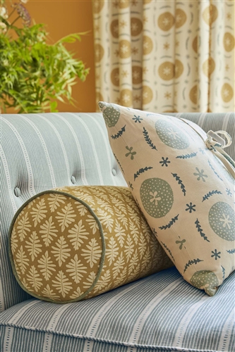 Ready-made Cushions